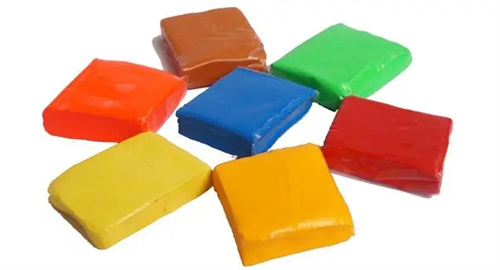 硅膠產(chǎn)品調(diào)色小竅門(mén)，不同色系搭配比例如何調(diào)整！